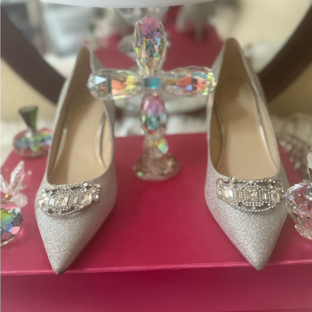 Nine West Sparkling Silver Heels with Rhinestones - Picture 3 of 10